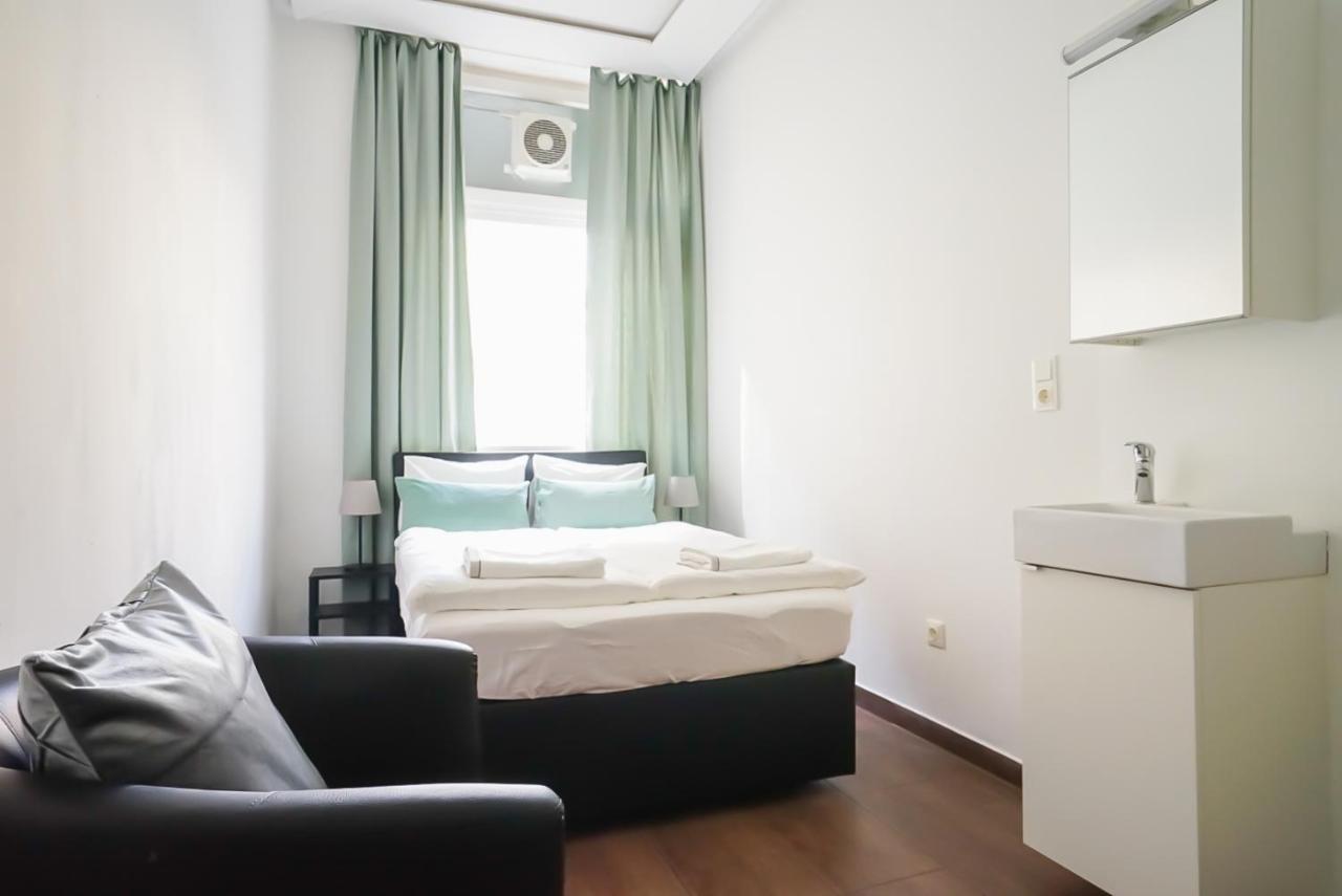 Wonderful Big Apartment Near Yppen Market Bécs Kültér fotó