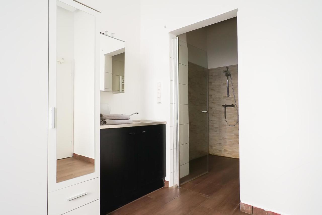 Wonderful Big Apartment Near Yppen Market Bécs Kültér fotó