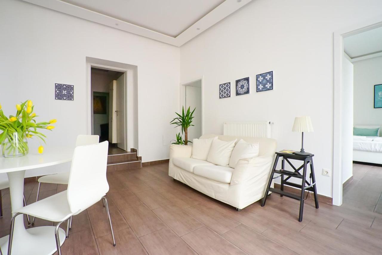 Wonderful Big Apartment Near Yppen Market Bécs Kültér fotó